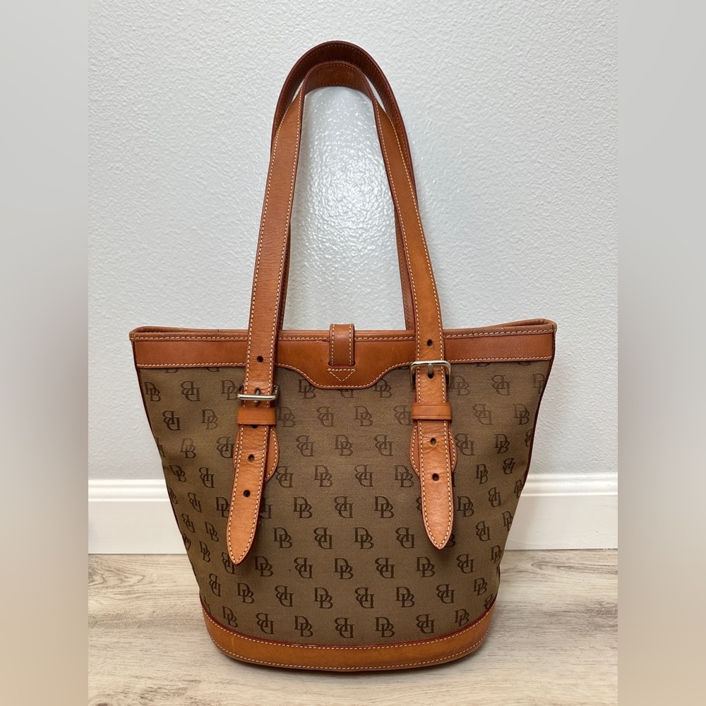 Vintage Dooney & Bourke Monogram Tote‎ Bag Brown Leather Canvas - Picture 3 of 10